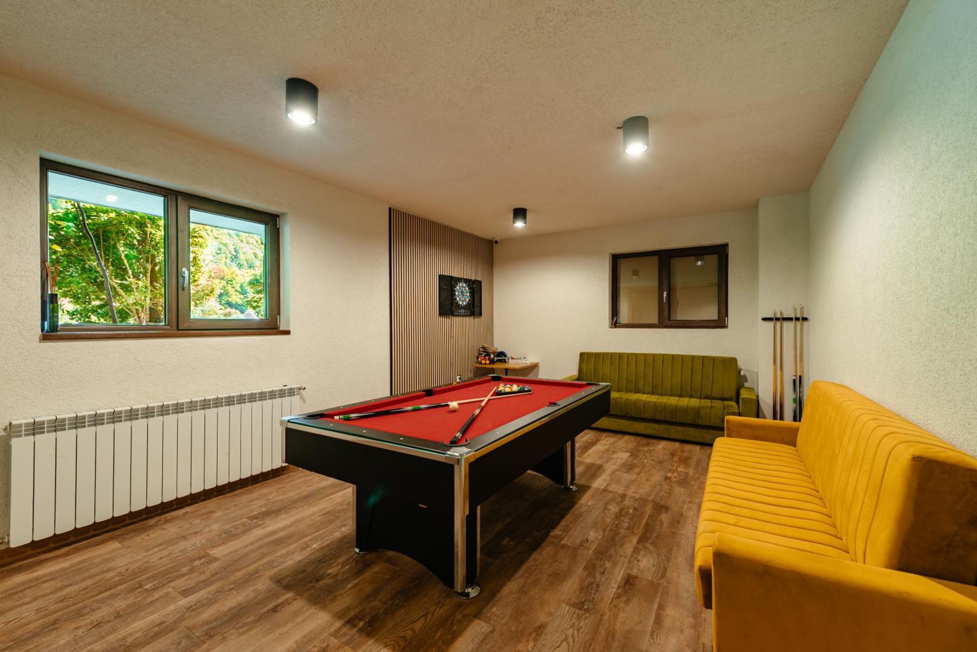 Pensiunea Apuseni Wild Remeţi Esterno foto